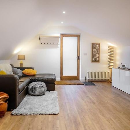 The Loft Apartment @ Lower Coombe Royal Kingsbridge  Exterior foto